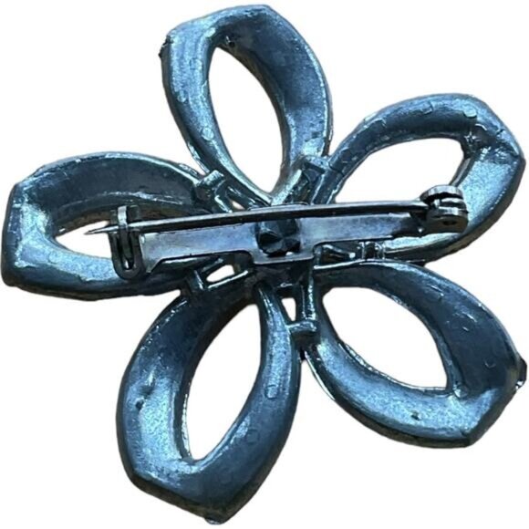 Silver Rhinestone Flower Pin Brooch Jewelry Accessory For Women - Picture 2 of 3